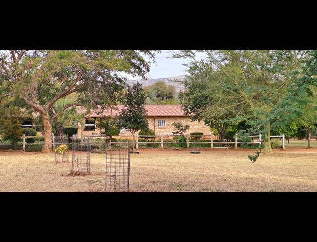 4HA SMALLHOLDING FOR SALE IN MODDERFONTEIN AH